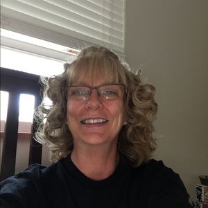 Meet your Posher, Beth